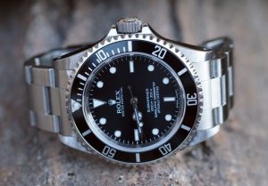 Acier inoxydable 904 L – réplique montre de luxe préférée de Rolex